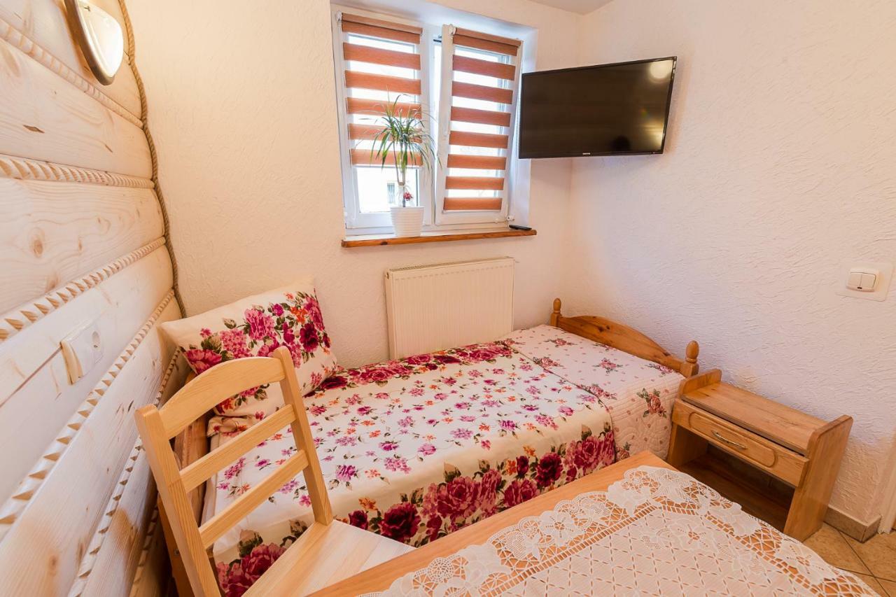 Villa Bieszczadzki Krakowiak 575-894-584 Lub 535-595-732 Polańczyk Exterior foto